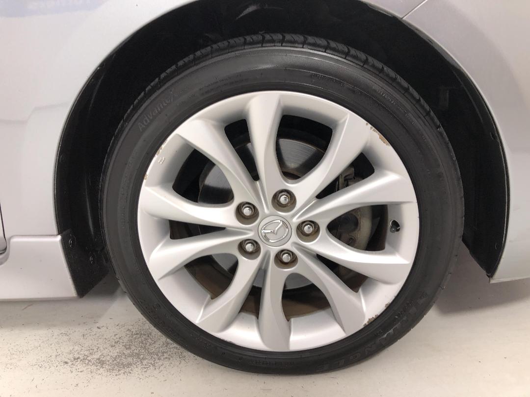 Photo '9' of Mazda Mazda3 Photo '9' of Mazda Mazda3