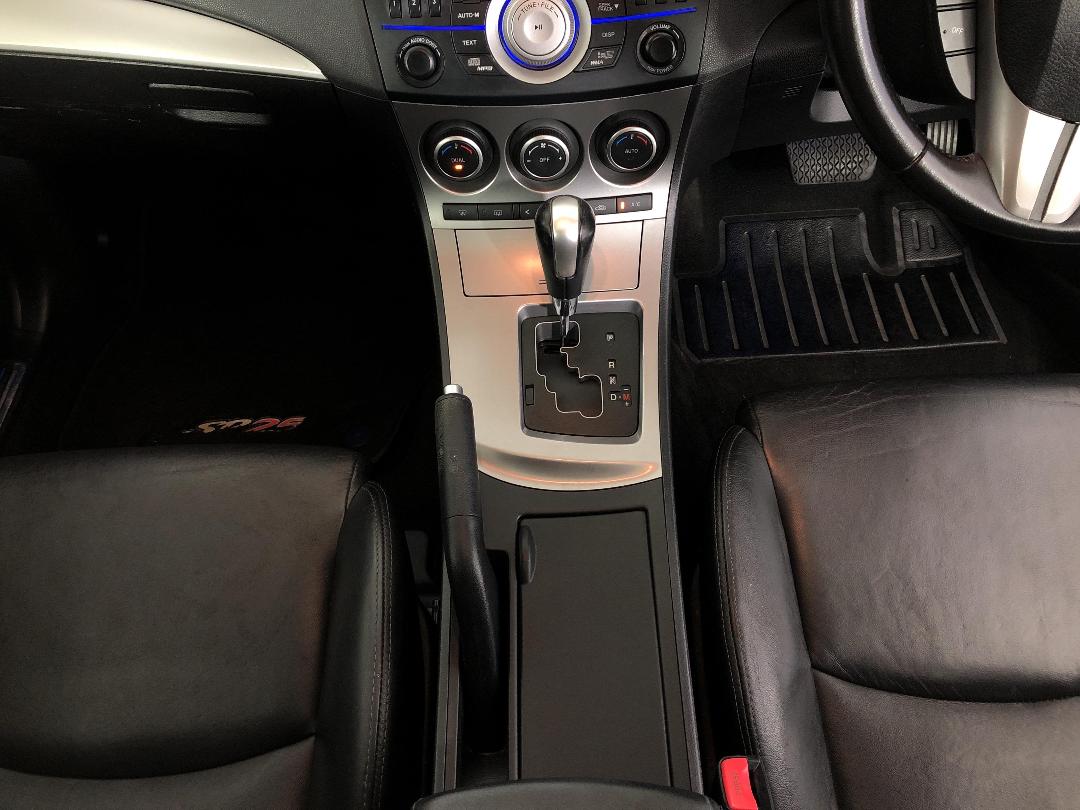 Photo '18' of Mazda Mazda3 Photo '18' of Mazda Mazda3