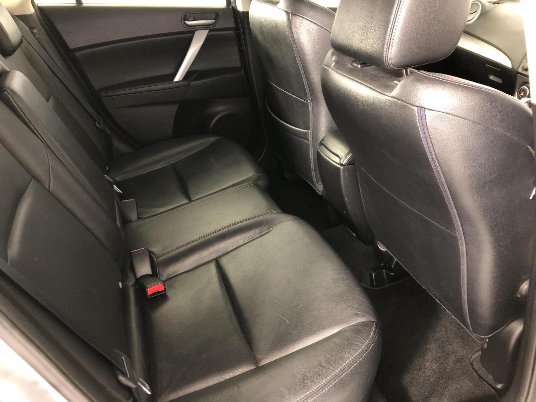 Photo '20' of Mazda Mazda3 Photo '20' of Mazda Mazda3