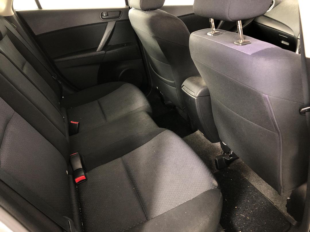 Photo '20' of Mazda Mazda3