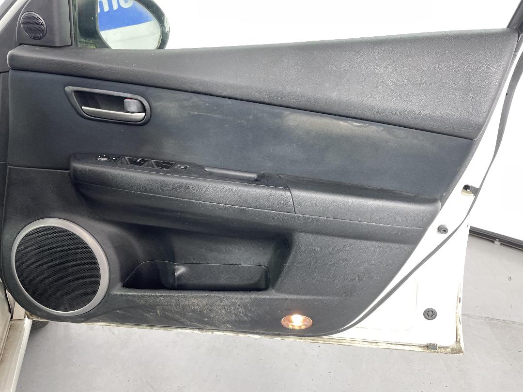 Photo '15' of Mazda Mazda6 Photo '15' of Mazda Mazda6