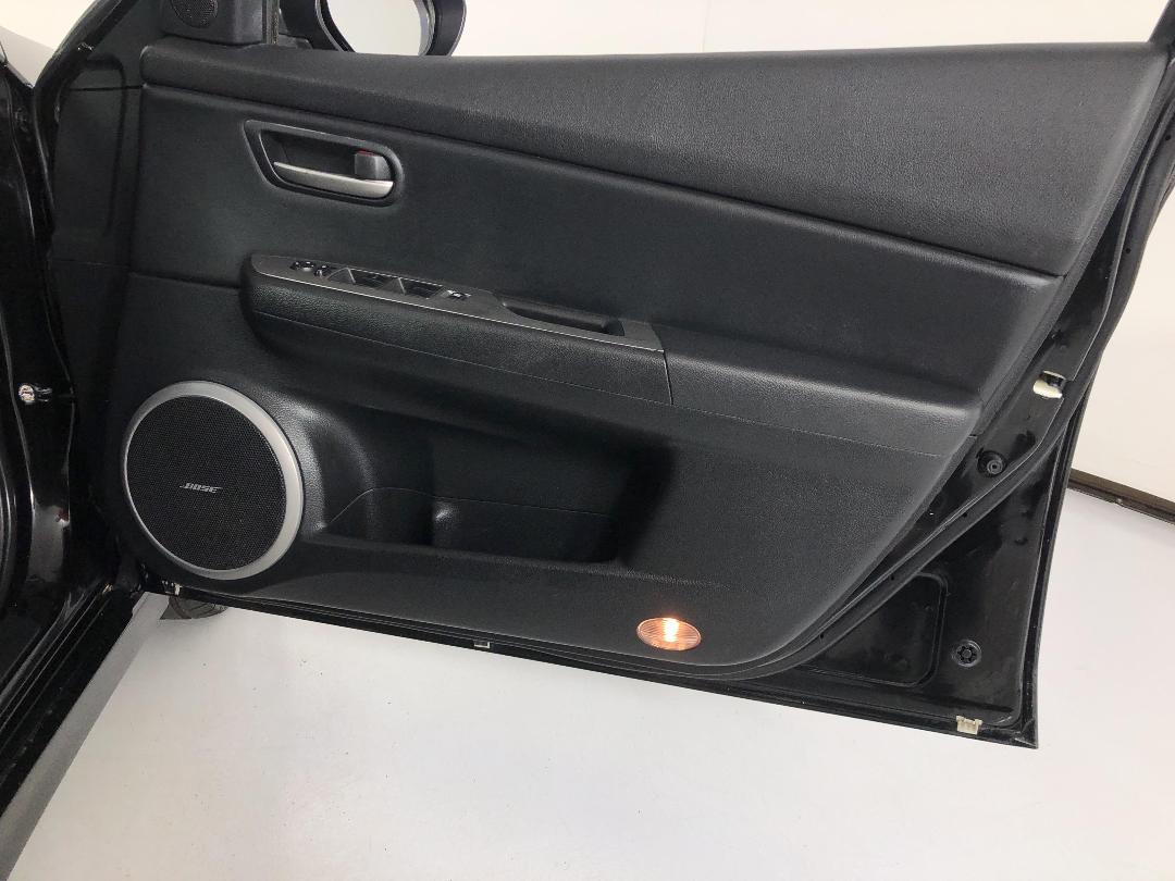 Photo '15' of Mazda Mazda6 Photo '15' of Mazda Mazda6