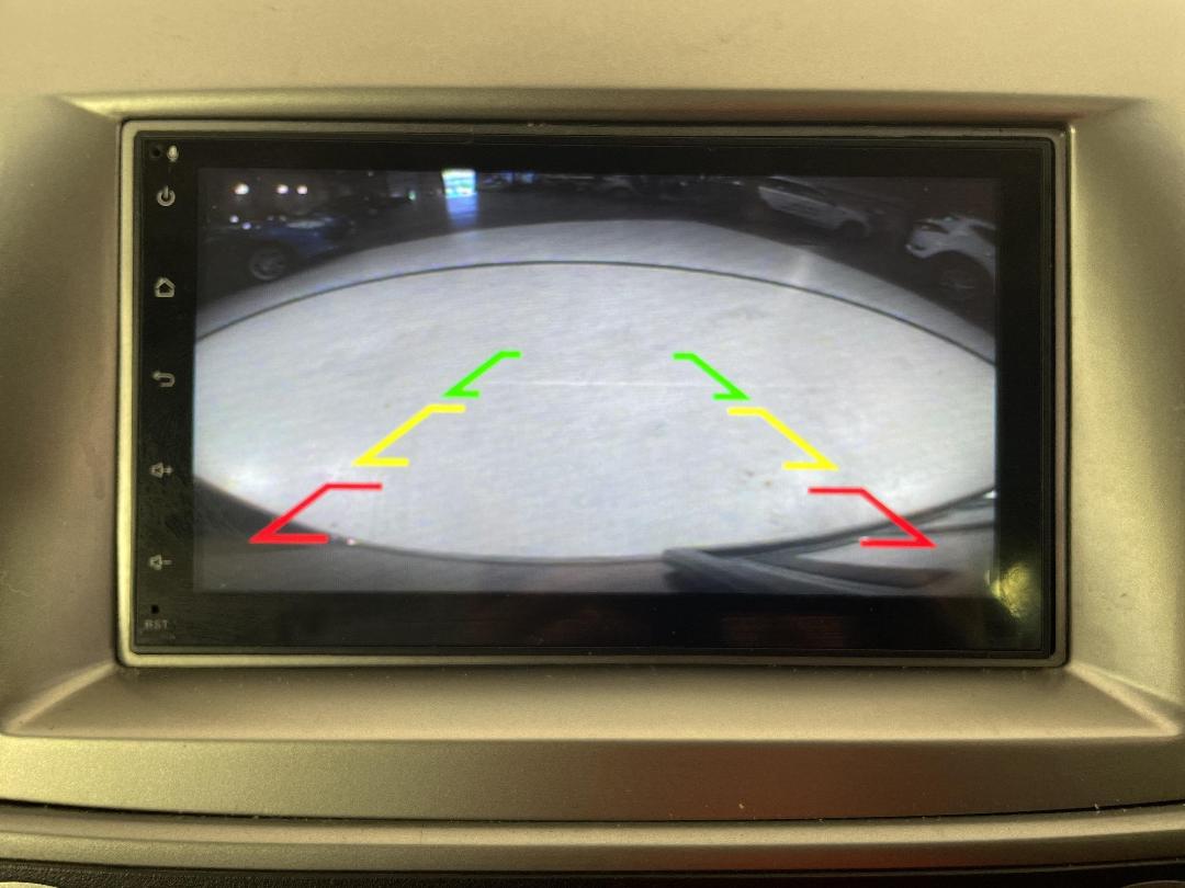 Photo '23' of Mazda MPV