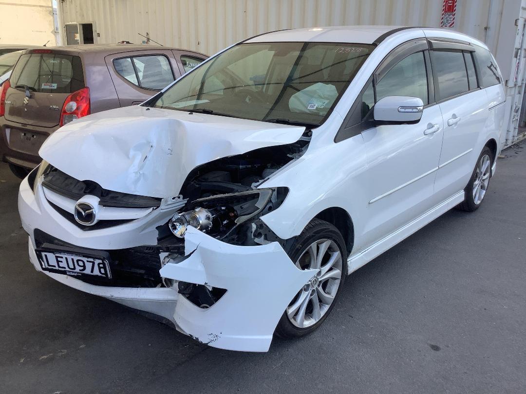 Photo '3' of Mazda Premacy Photo '3' of Mazda Premacy