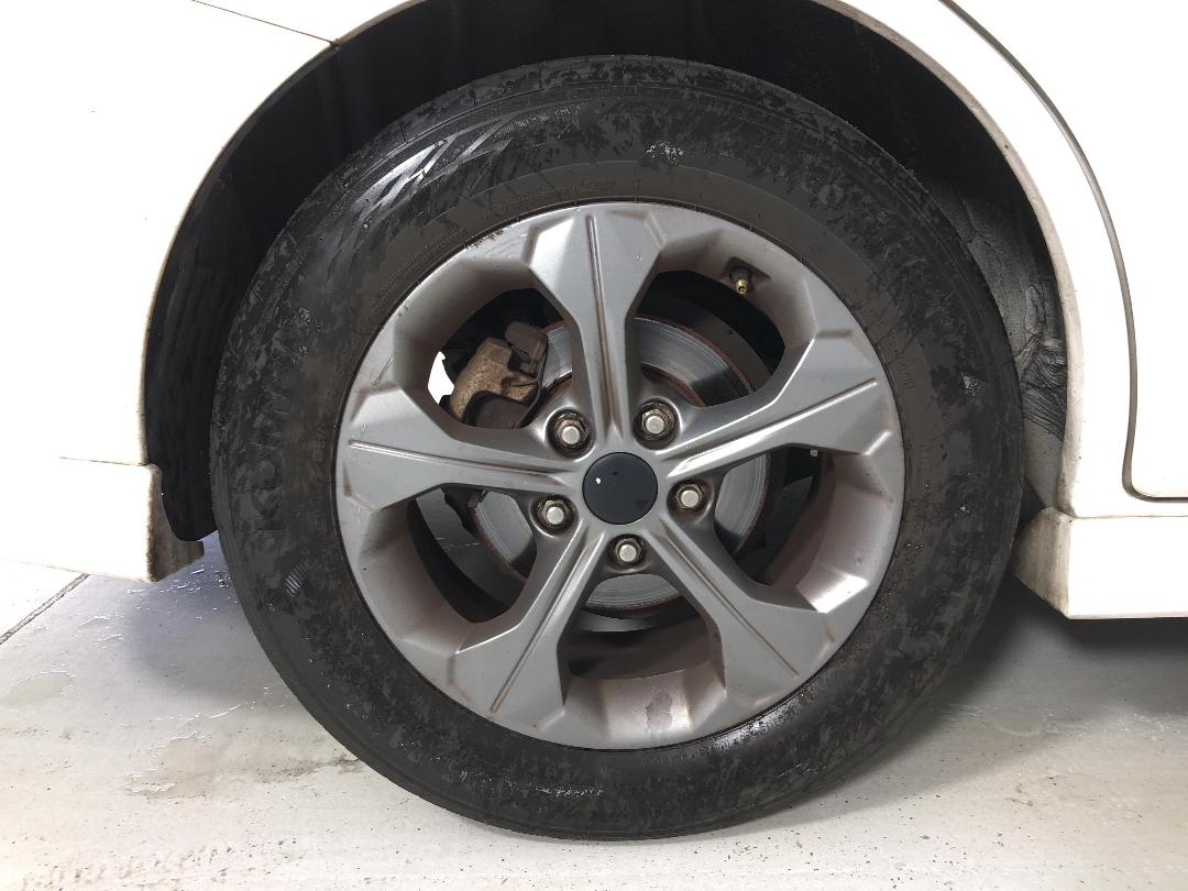 Photo '12' of Mazda Premacy