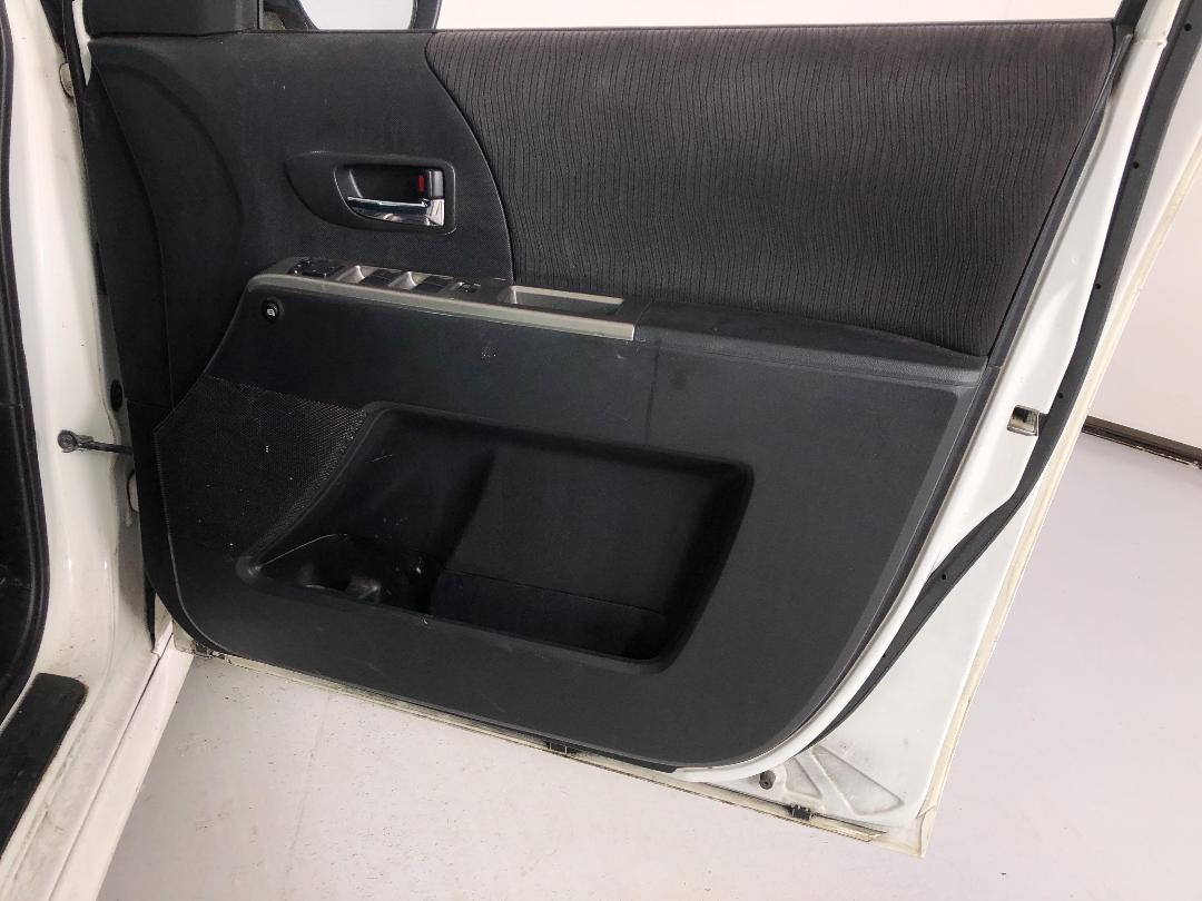 Photo '15' of Mazda Premacy