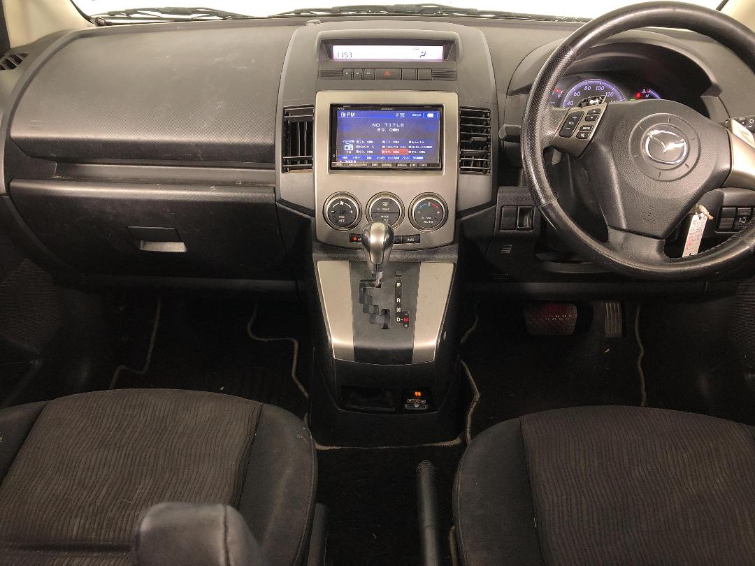 Photo '17' of Mazda Premacy