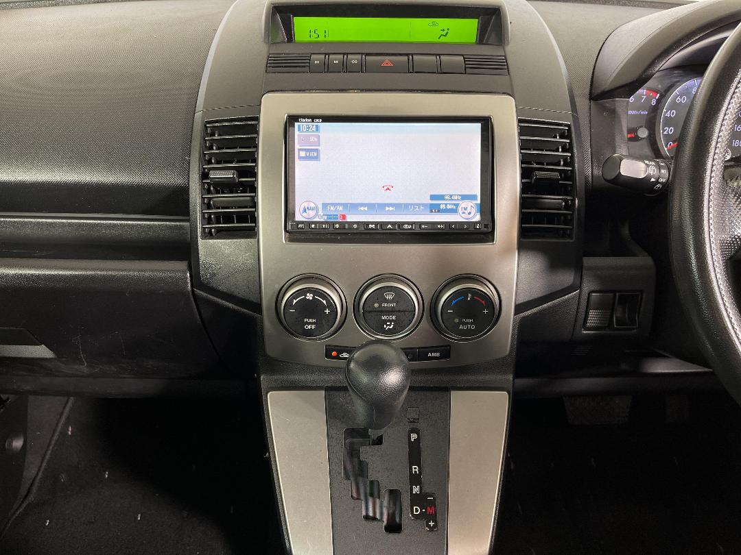 Photo '18' of Mazda Premacy Photo '18' of Mazda Premacy