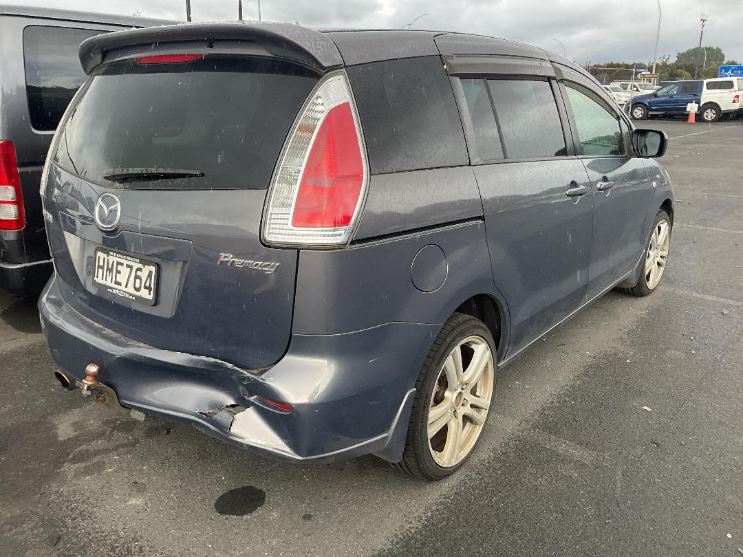 Photo '4' of Mazda Premacy