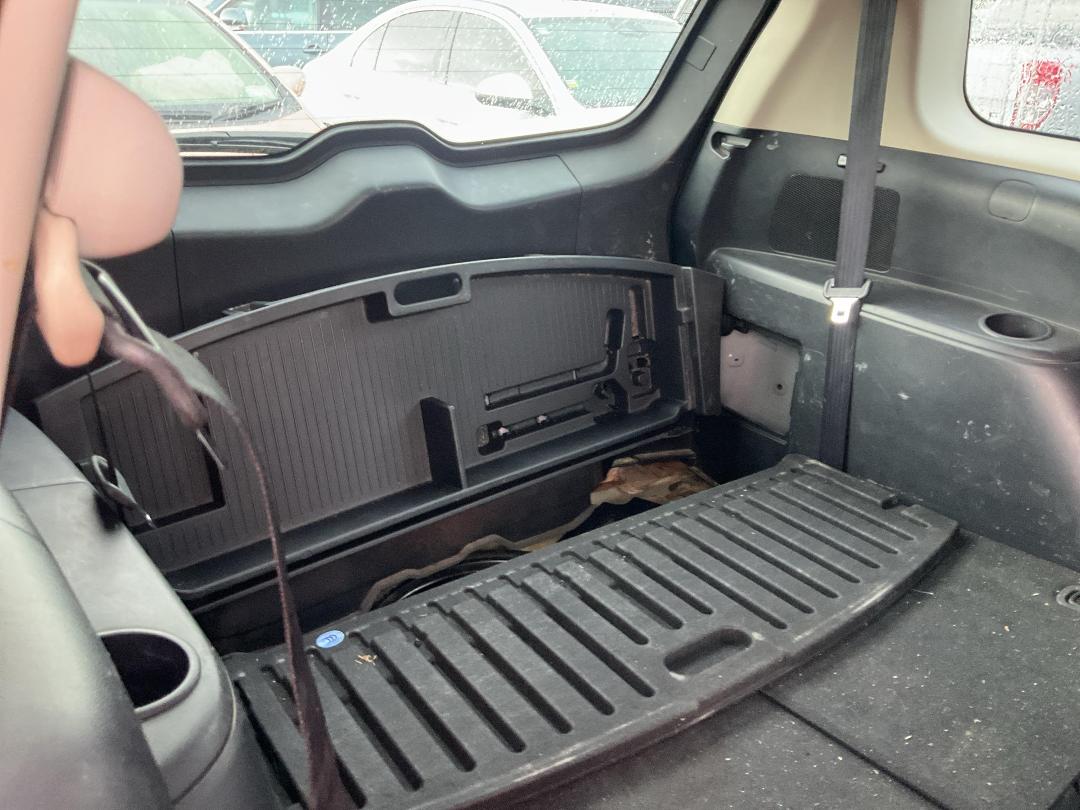 Photo '11' of Mazda Premacy