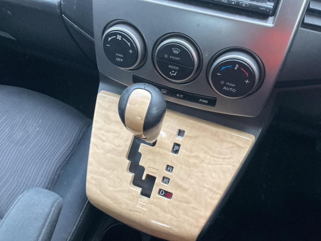 Photo '14' of Mazda Premacy