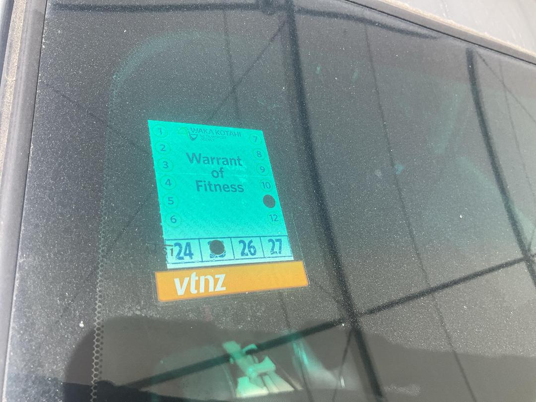 Photo '13' of Mazda Premacy Photo '13' of Mazda Premacy