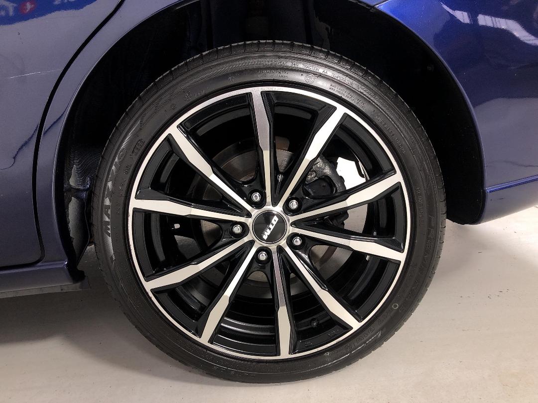 Photo '11' of Mazda Premacy