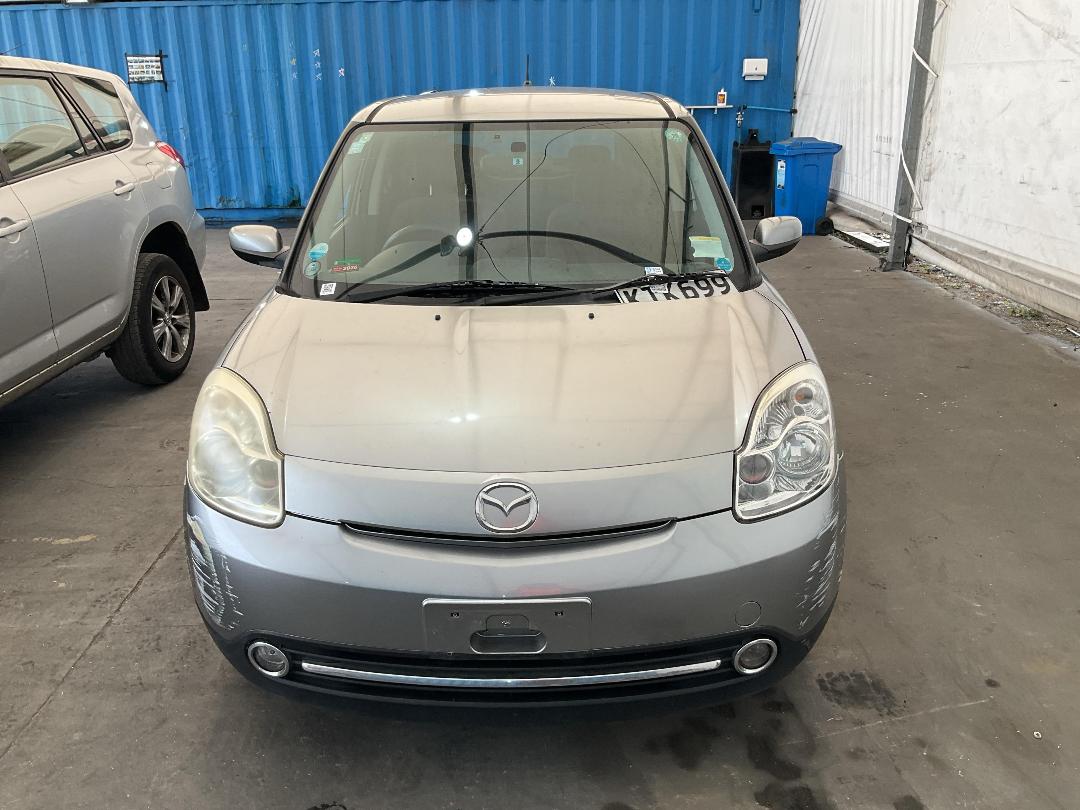 Photo '3' of Mazda Verisa Photo '3' of Mazda Verisa