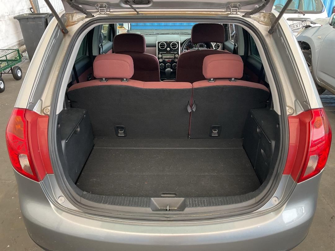 Photo '14' of Mazda Verisa Photo '14' of Mazda Verisa