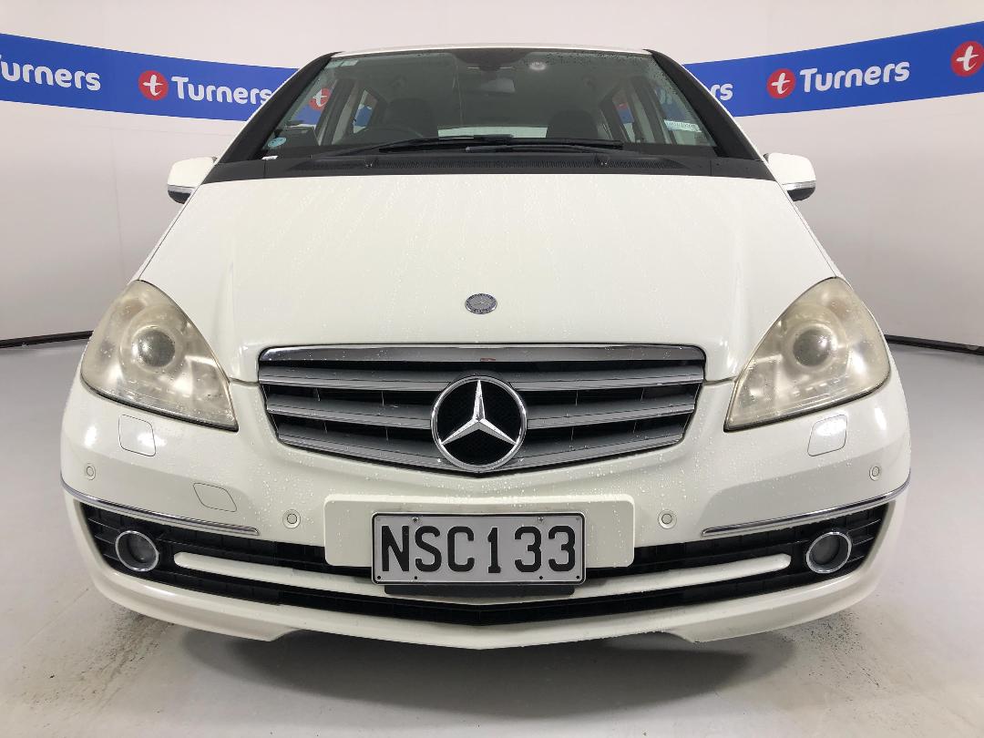 Photo '2' of Mercedes-Benz A180 Photo '2' of Mercedes-Benz A180