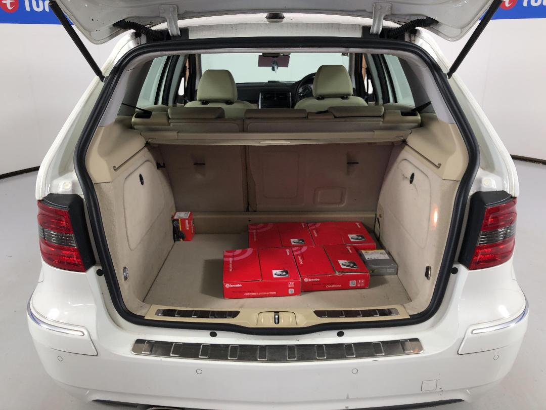 Photo '12' of Mercedes-Benz B170 Photo '12' of Mercedes-Benz B170