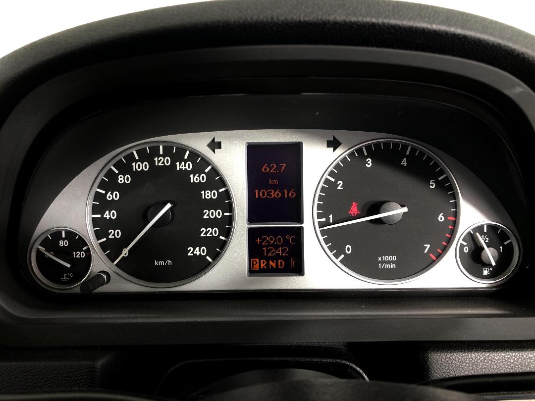 Photo '16' of Mercedes-Benz B170 Photo '16' of Mercedes-Benz B170