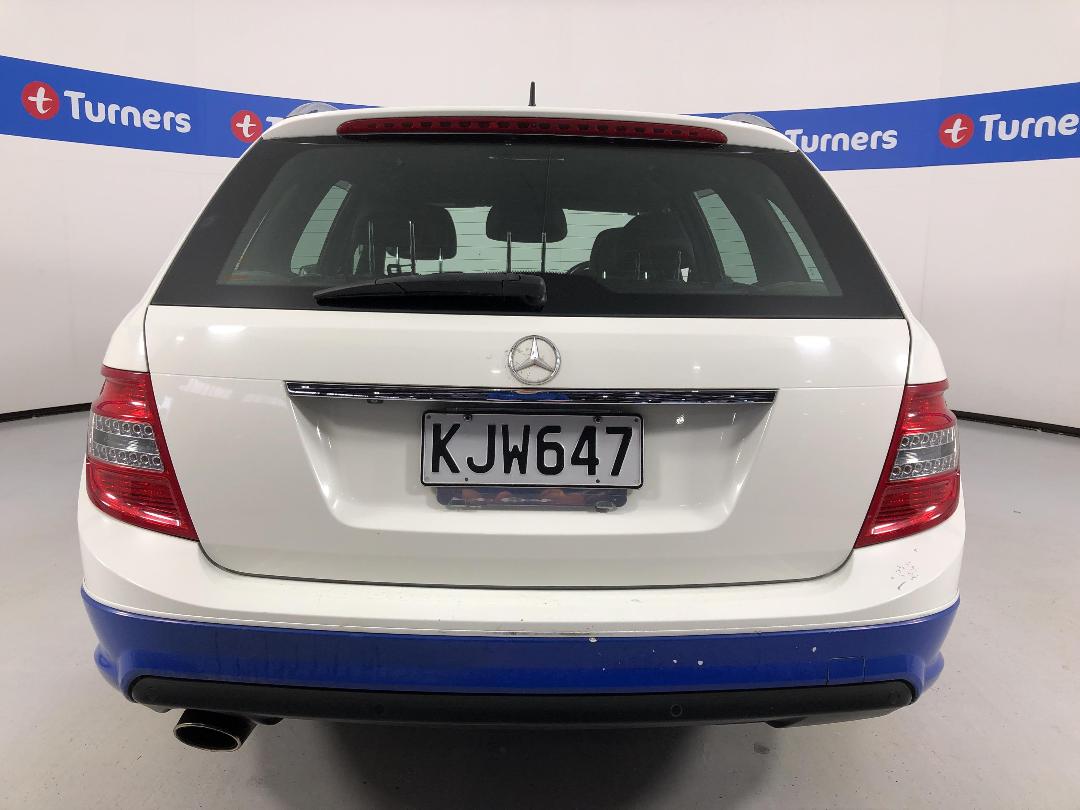 Photo '6' of Mercedes-Benz C200 Photo '6' of Mercedes-Benz C200