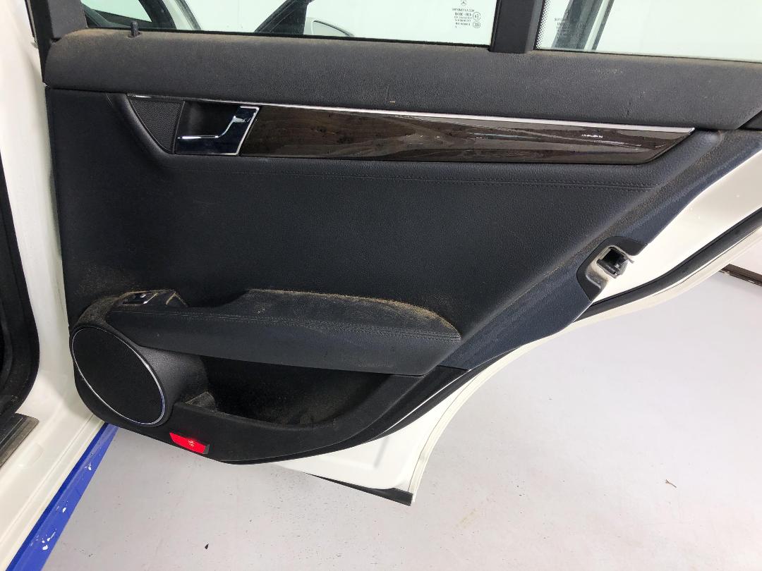 Photo '19' of Mercedes-Benz C200 Photo '19' of Mercedes-Benz C200