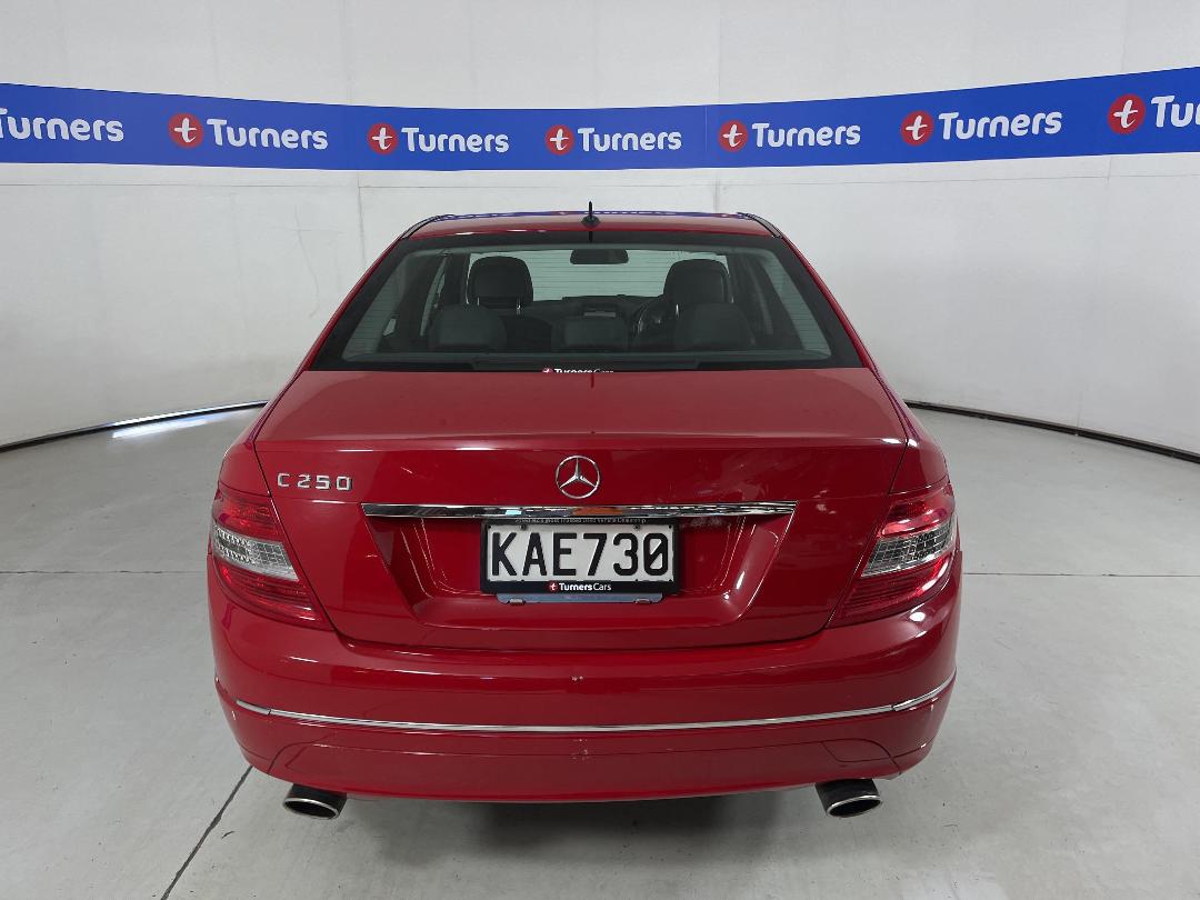 Photo '6' of Mercedes-Benz C250