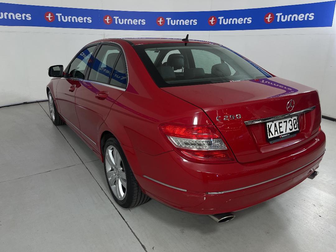 Photo '5' of Mercedes-Benz C250