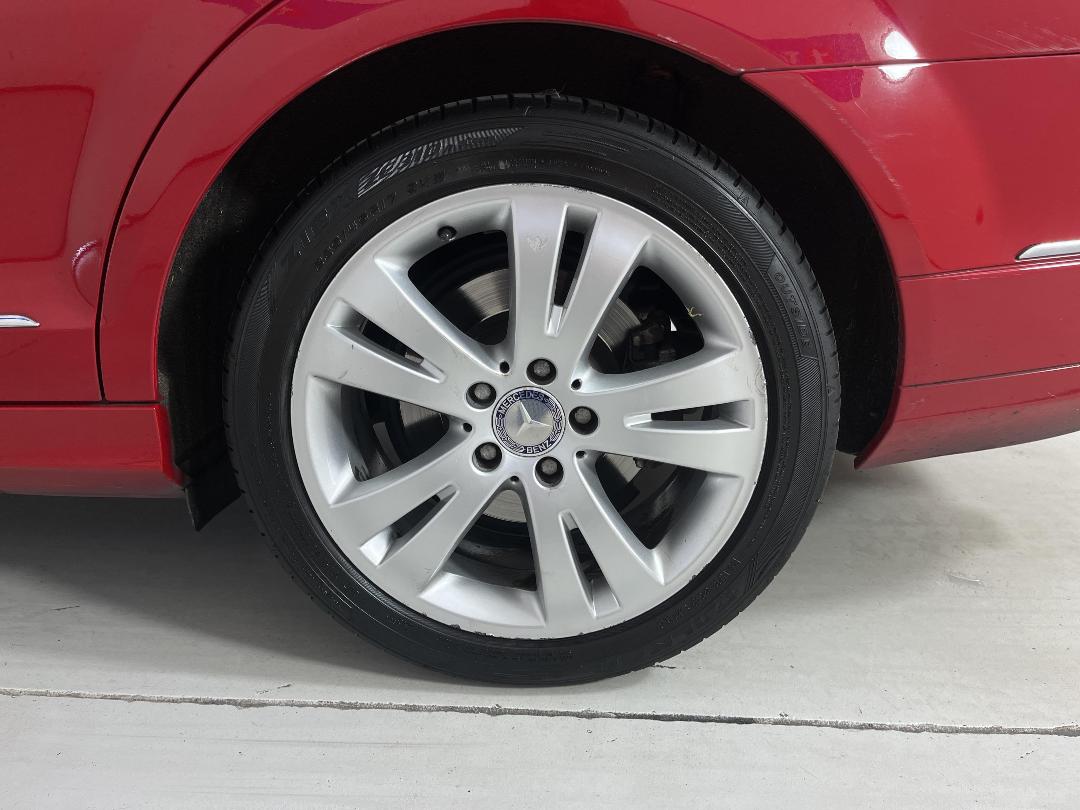 Photo '11' of Mercedes-Benz C250