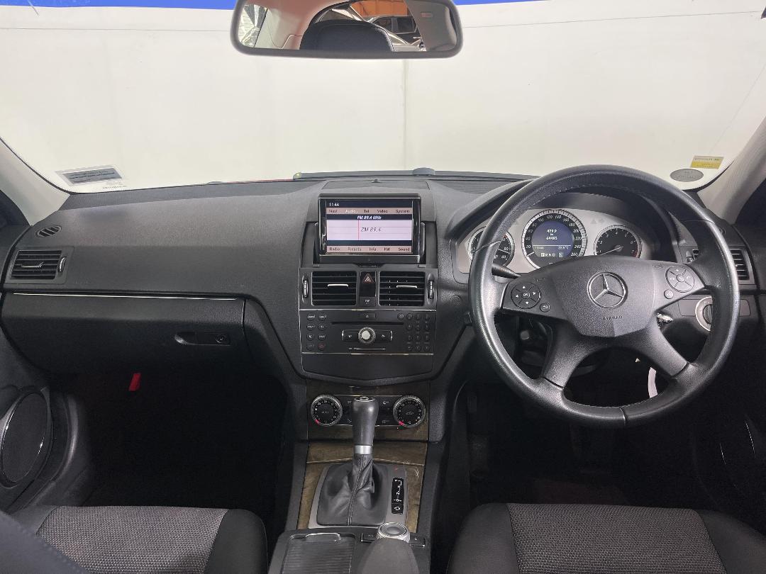 Photo '17' of Mercedes-Benz C250