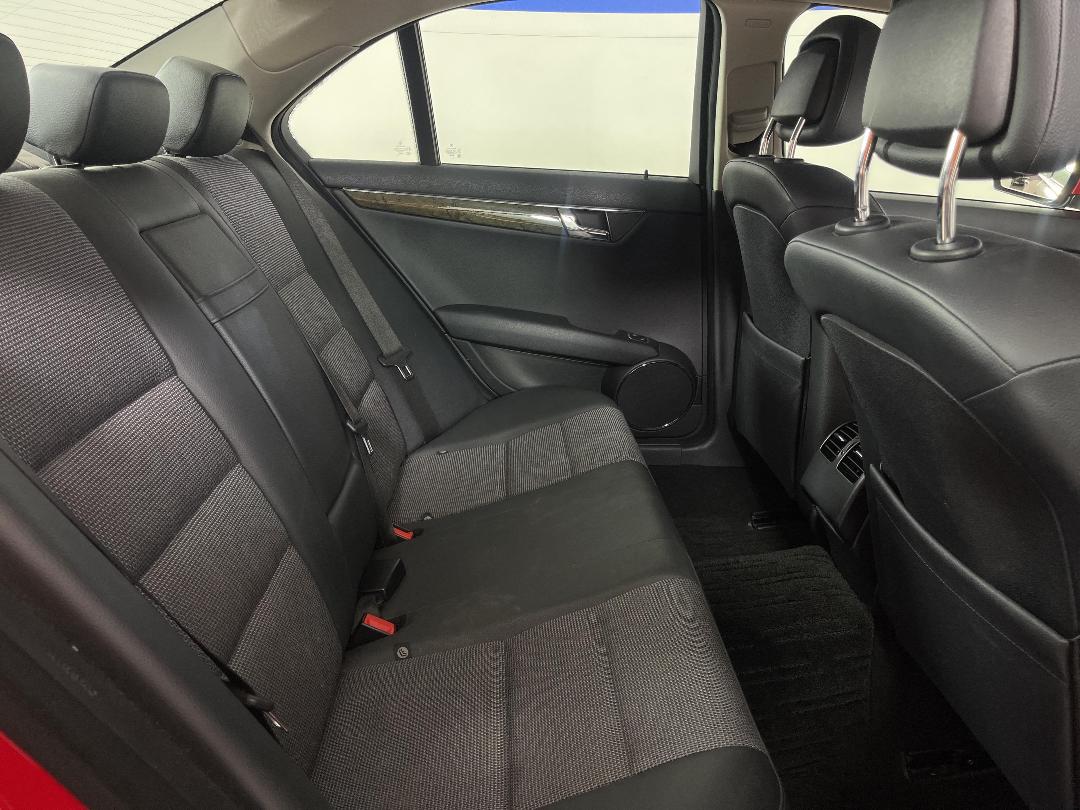 Photo '20' of Mercedes-Benz C250