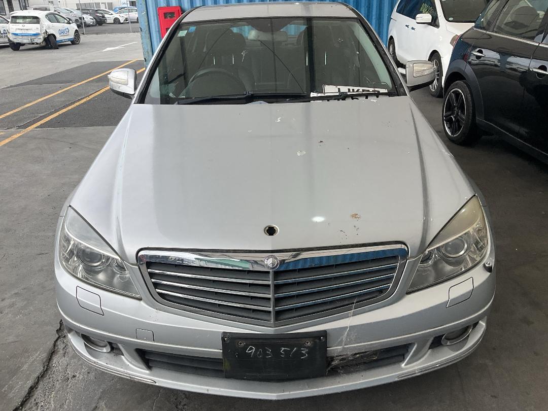 Photo '2' of Mercedes-Benz C250