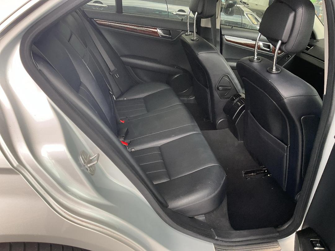 Photo '8' of Mercedes-Benz C250