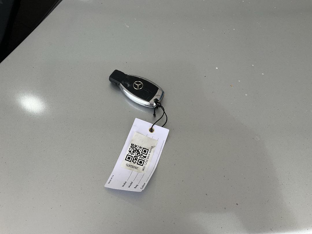 Photo '14' of Mercedes-Benz C250