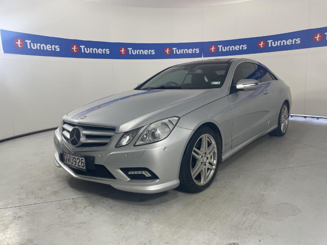 Photo '4' of Mercedes-Benz E-Class