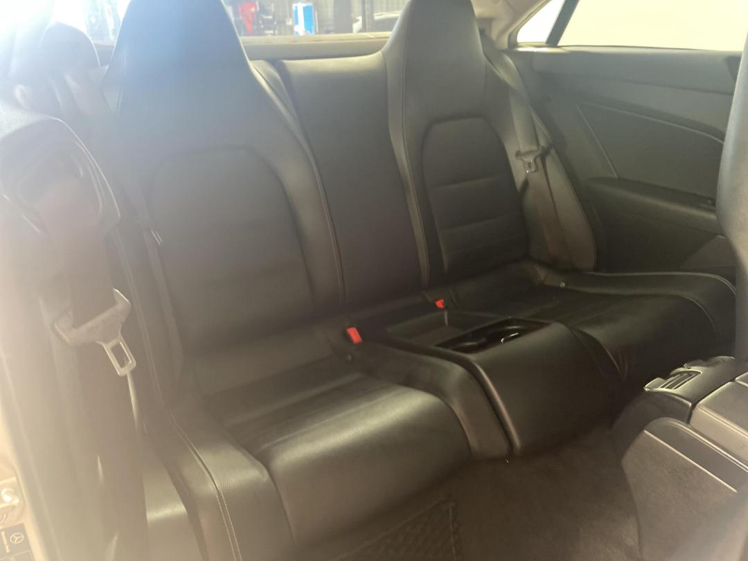 Photo '19' of Mercedes-Benz E-Class