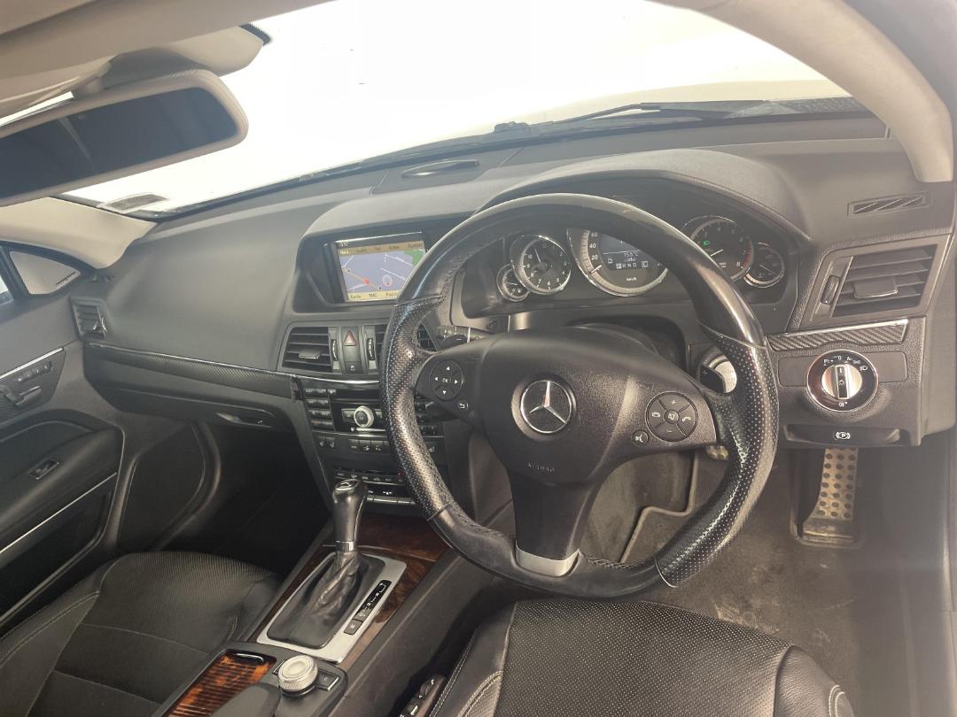 Photo '17' of Mercedes-Benz E-Class