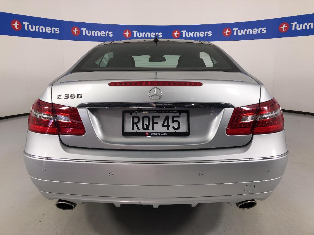 Photo '6' of Mercedes-Benz E-Class