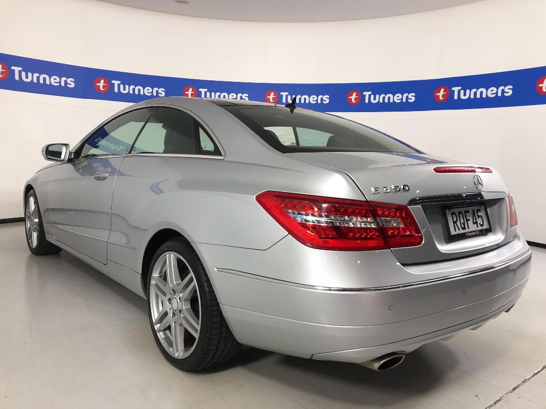 Photo '5' of Mercedes-Benz E-Class