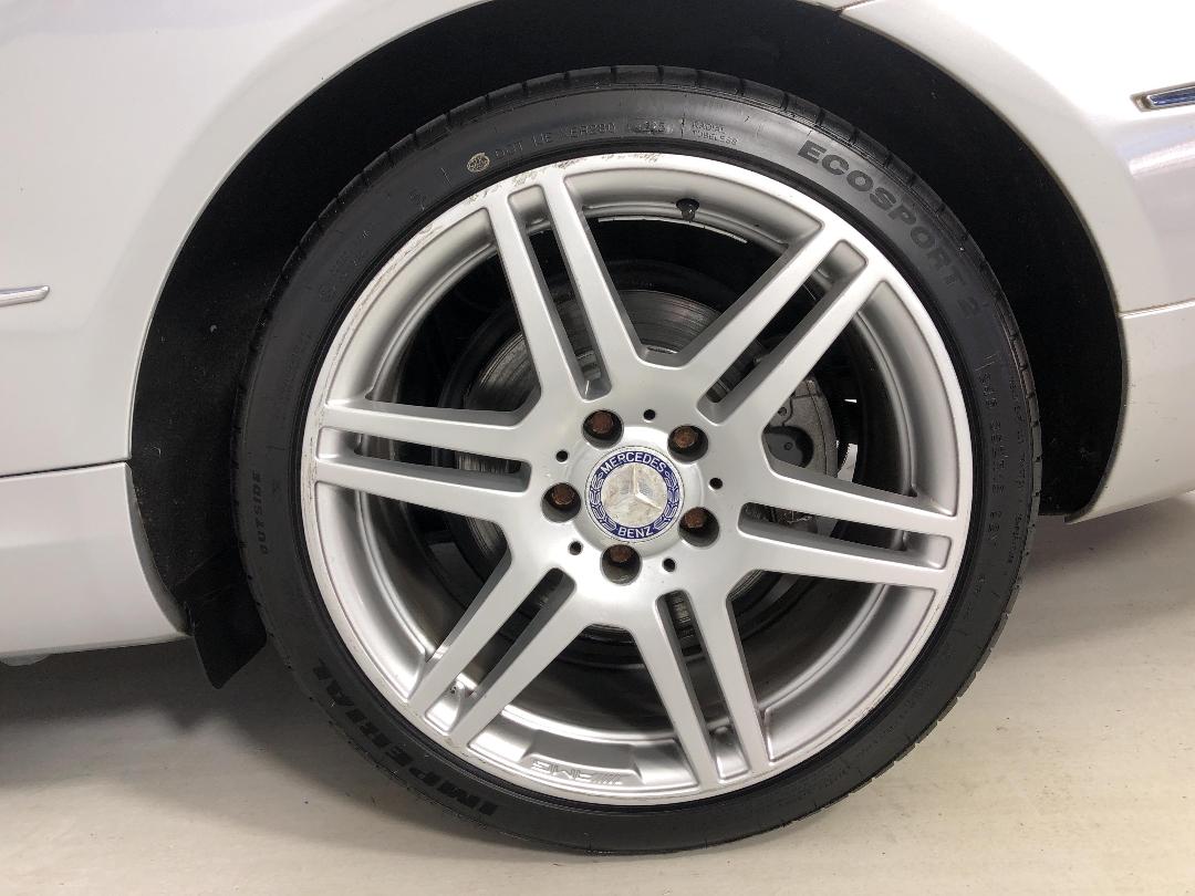 Photo '11' of Mercedes-Benz E-Class