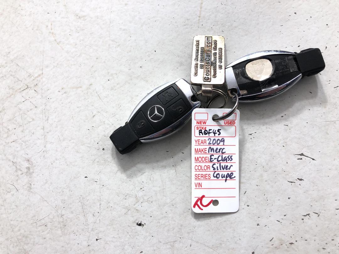 Photo '21' of Mercedes-Benz E-Class