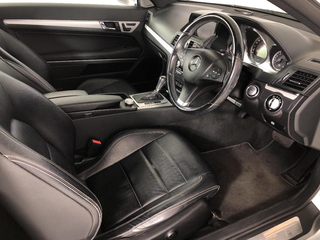 Photo '16' of Mercedes-Benz E-Class