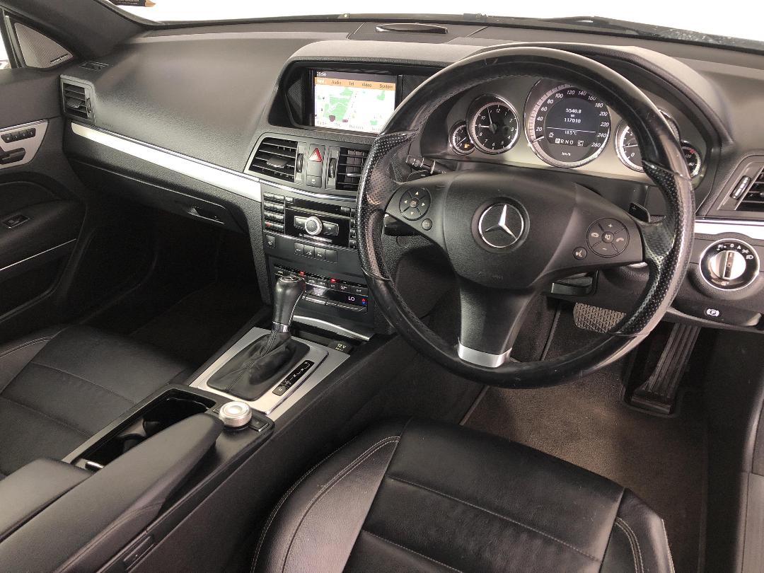 Photo '17' of Mercedes-Benz E-Class