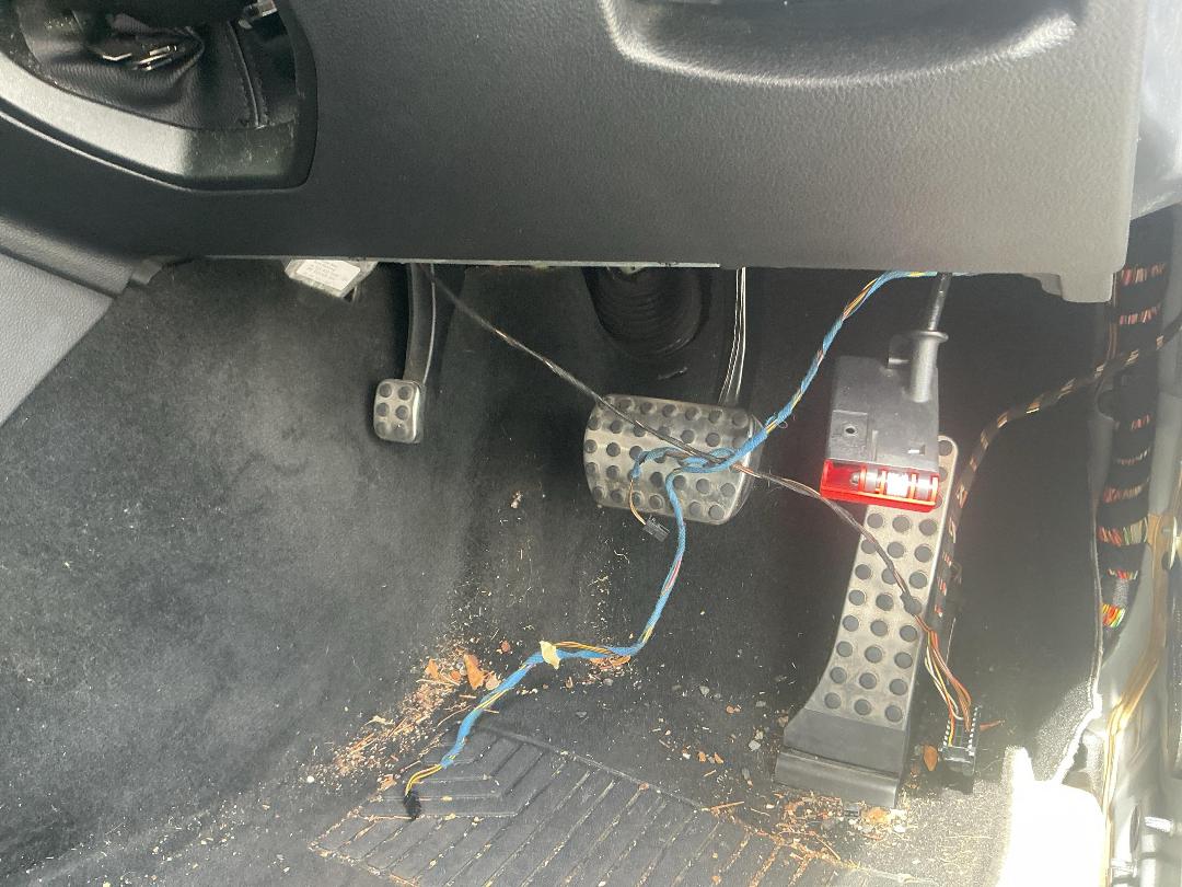 Photo '23' of Mercedes-Benz E550