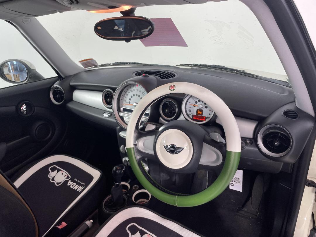 Photo '15' of Mini Cooper Coupe Photo '15' of Mini Cooper Coupe