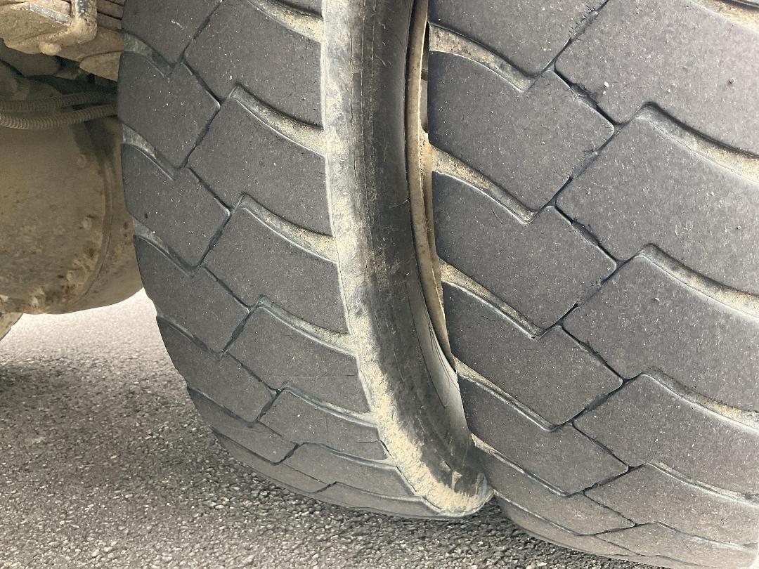 Photo '30' of Mitsubishi Canter FUSO BOXBODY Box Body