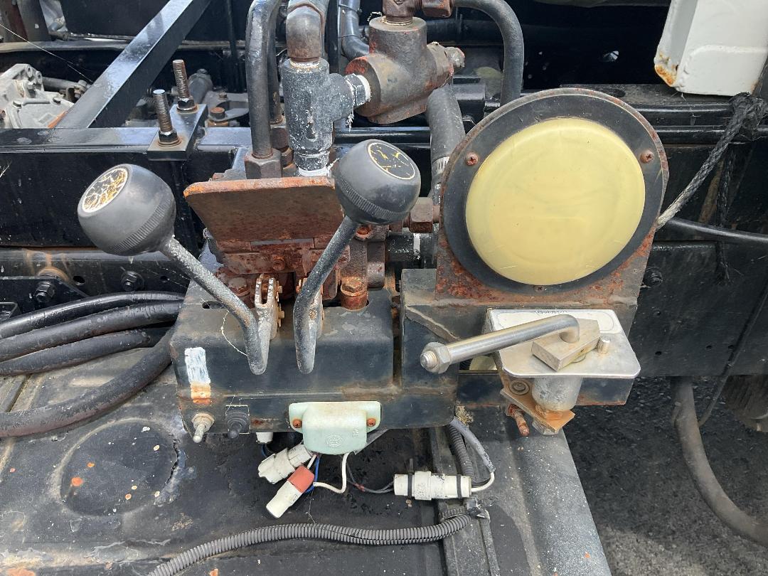 Photo '26' of Mitsubishi Canter Sucker/Vacuum