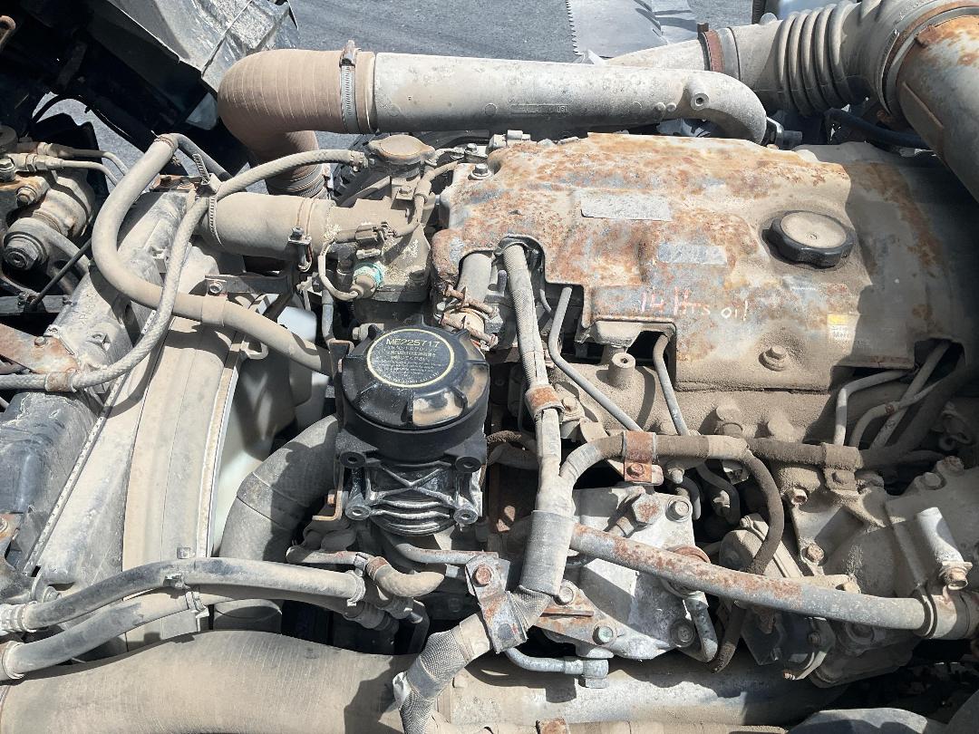 Photo '46' of Mitsubishi Canter Sucker/Vacuum