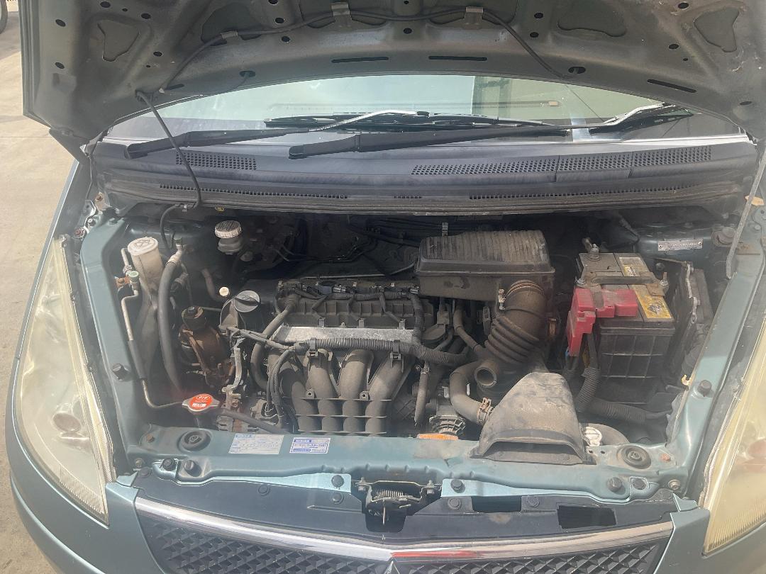 Photo '13' of Mitsubishi Colt