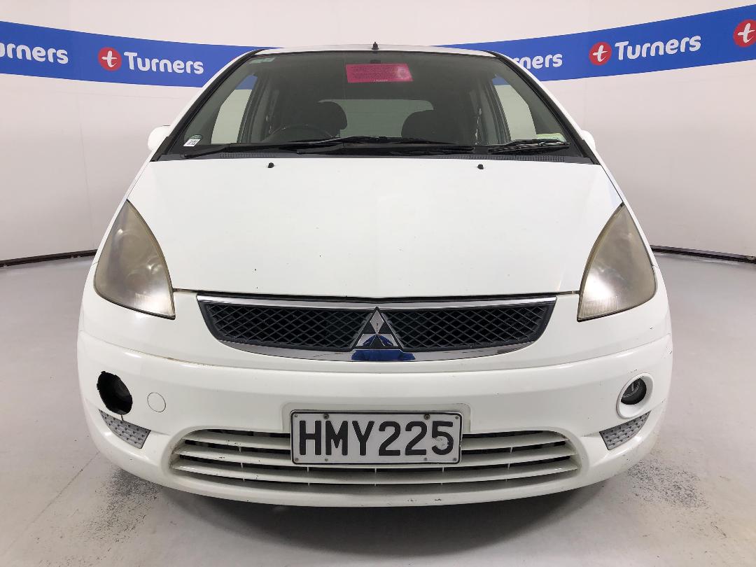 Photo '3' of Mitsubishi Colt