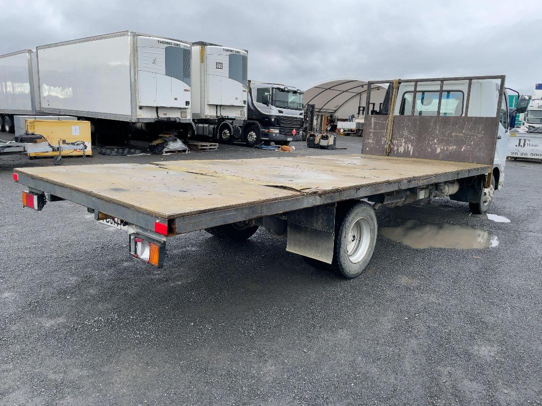 Photo '4' of Mitsubishi Fighter Flat Deck