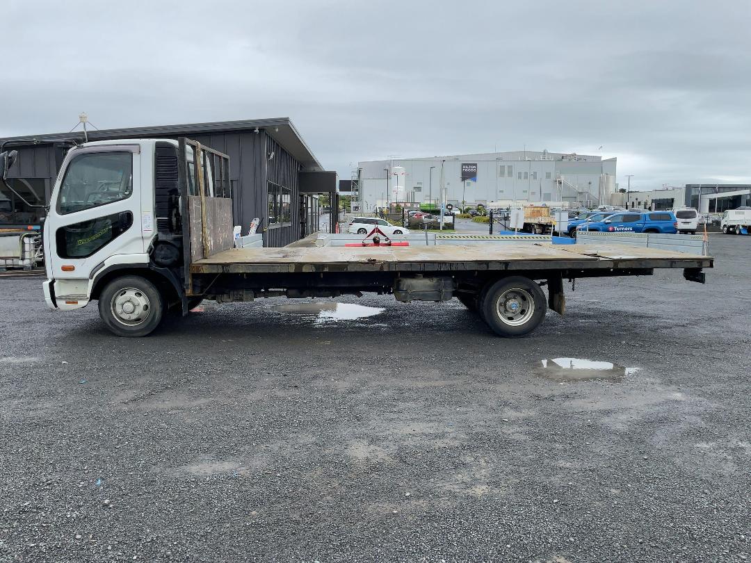 Photo '7' of Mitsubishi Fighter Flat Deck